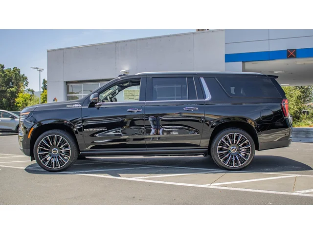 Nuevos CHEVROLET SUBURBAN à Estados chez autogozo
