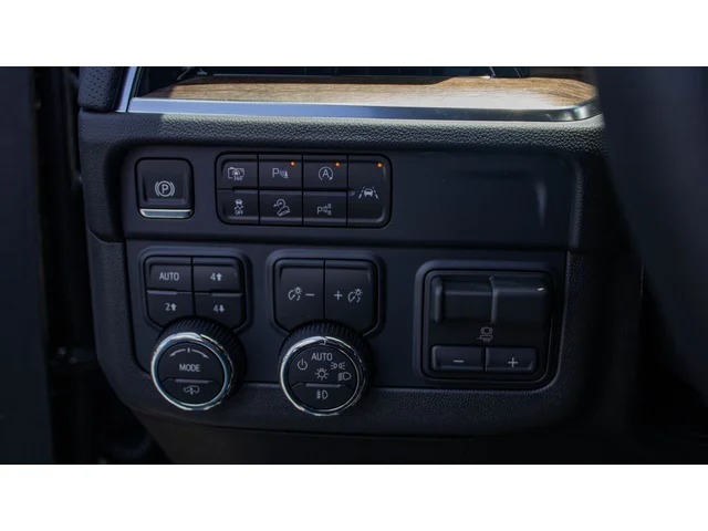 Nuevos CHEVROLET SUBURBAN à Estados chez autogozo