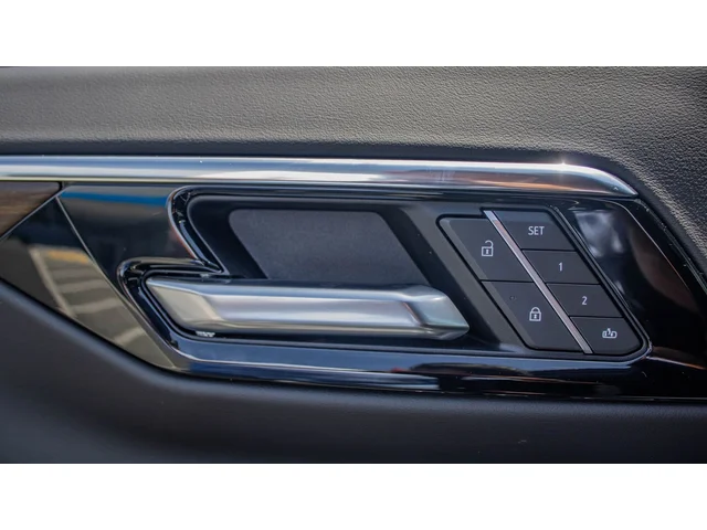Nuevos CHEVROLET SUBURBAN à Estados chez autogozo