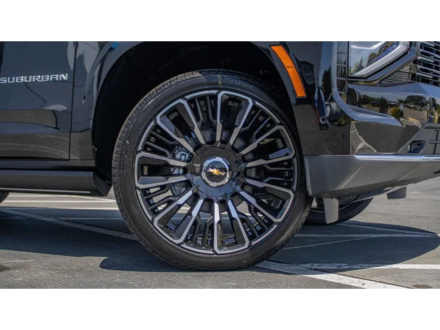 Nuevos CHEVROLET SUBURBAN à Estados chez autogozo