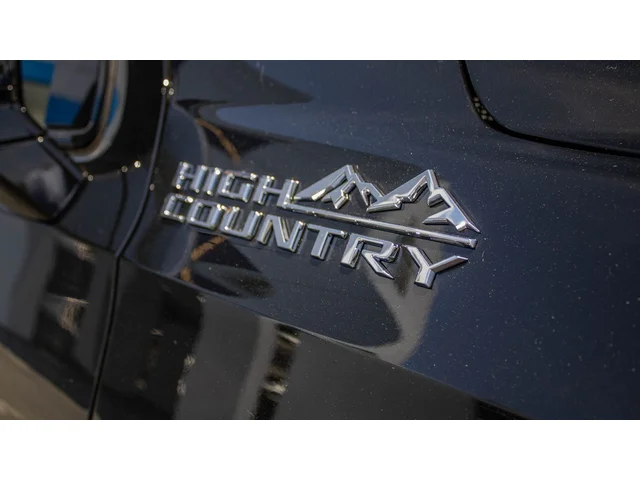Nuevos CHEVROLET SUBURBAN à Estados chez autogozo