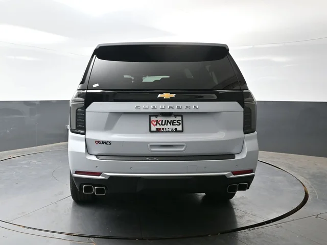 Nuevos CHEVROLET SUBURBAN à Estados chez autogozo