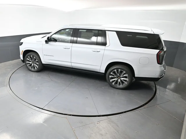 Nuevos CHEVROLET SUBURBAN à Estados chez autogozo