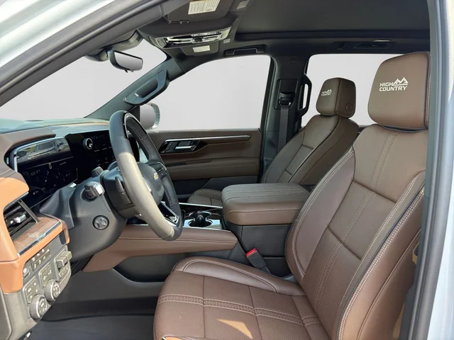 Nuevos CHEVROLET SUBURBAN à Estados chez autogozo