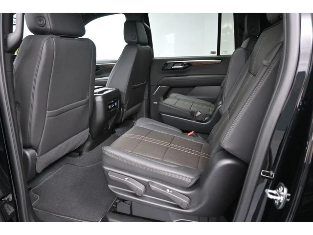 Nuevos CHEVROLET SUBURBAN à Estados chez autogozo