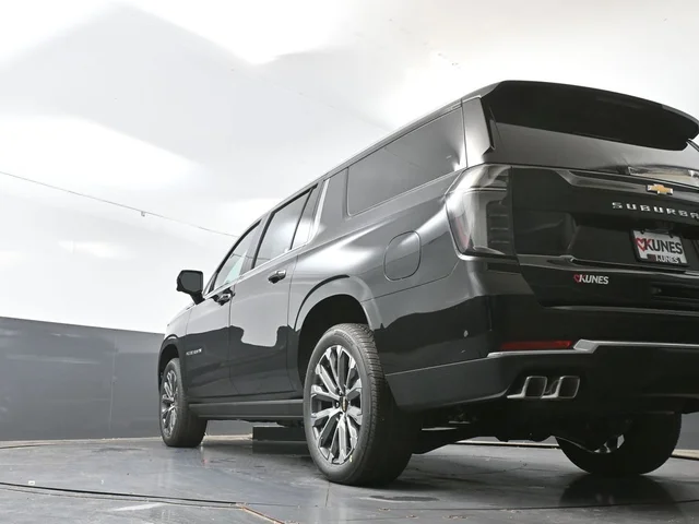 Nuevos CHEVROLET SUBURBAN à Estados chez autogozo