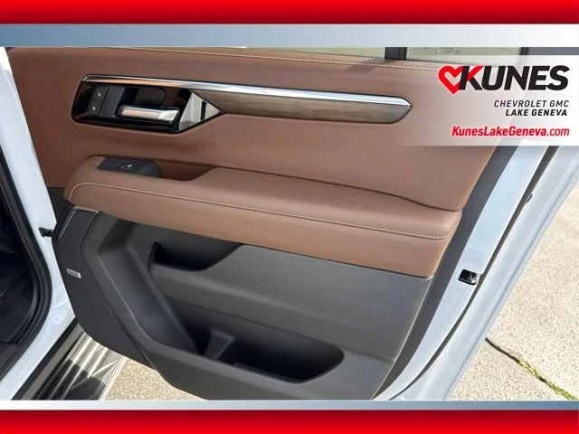 Nuevos CHEVROLET SUBURBAN à Estados chez autogozo