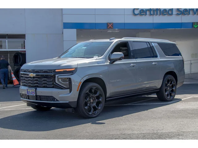 Nuevos CHEVROLET SUBURBAN à Estados chez autogozo