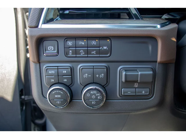 Nuevos CHEVROLET SUBURBAN à Estados chez autogozo