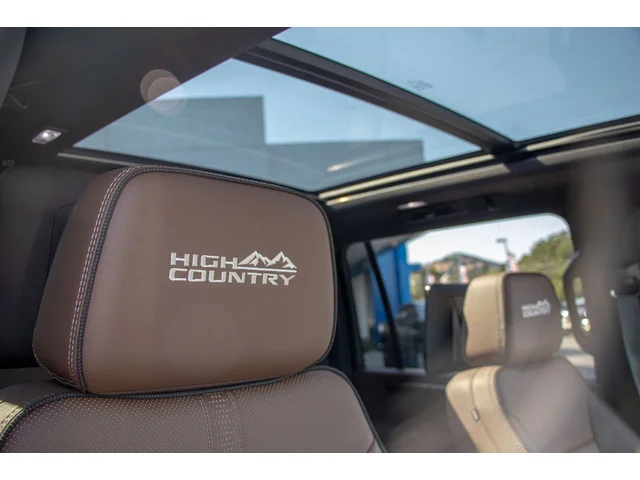 Nuevos CHEVROLET SUBURBAN à Estados chez autogozo