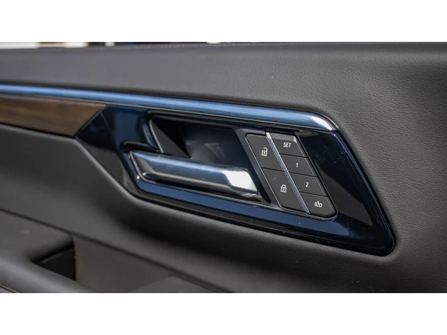 Nuevos CHEVROLET SUBURBAN à Estados chez autogozo