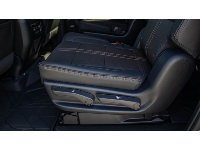 Nuevos CHEVROLET SUBURBAN à Estados chez autogozo