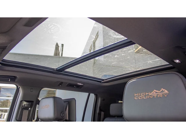Nuevos CHEVROLET SUBURBAN à Estados chez autogozo