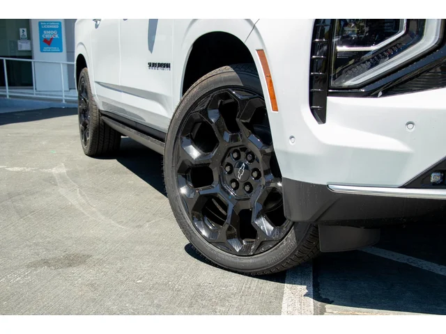 Nuevos CHEVROLET SUBURBAN à Estados chez autogozo