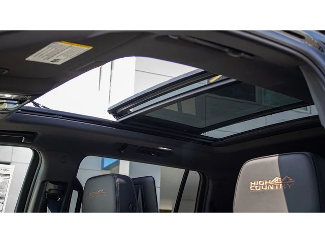 Nuevos CHEVROLET SUBURBAN à Estados chez autogozo