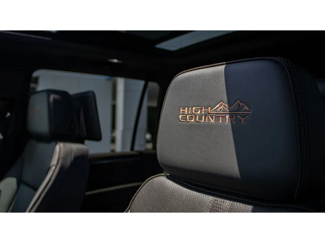 Nuevos CHEVROLET SUBURBAN à Estados chez autogozo