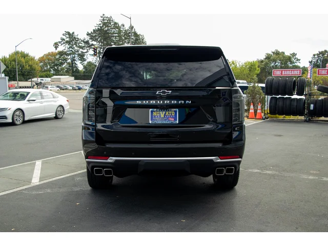 Nuevos CHEVROLET SUBURBAN à Estados chez autogozo