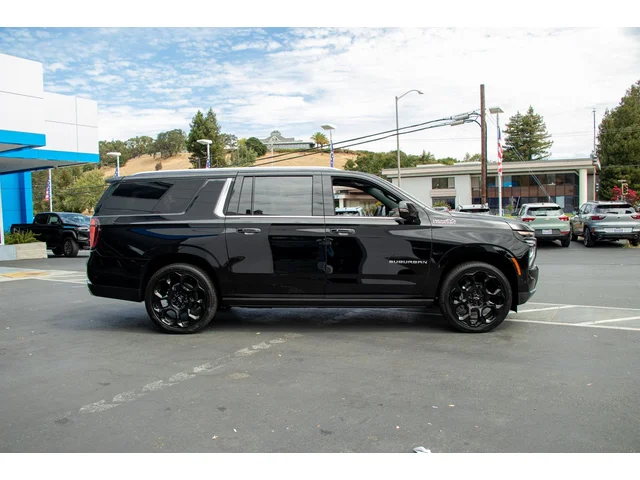 Nuevos CHEVROLET SUBURBAN à Estados chez autogozo