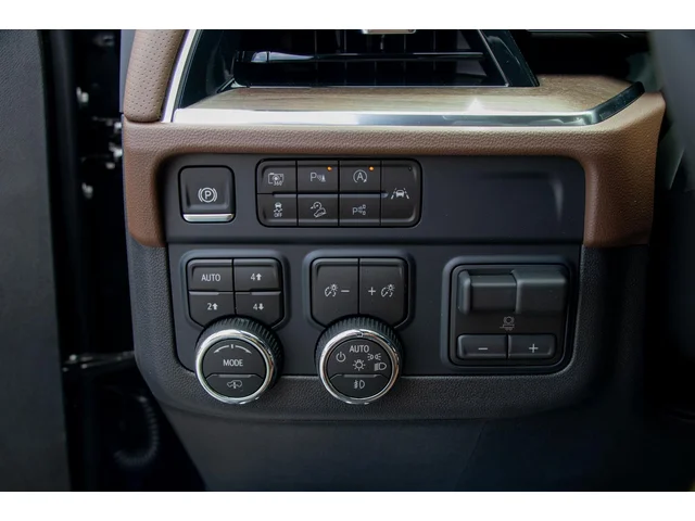 Nuevos CHEVROLET SUBURBAN à Estados chez autogozo