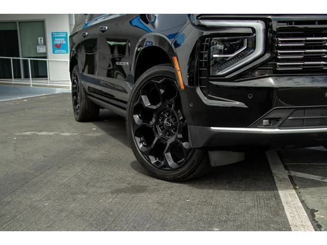Nuevos CHEVROLET SUBURBAN à Estados chez autogozo