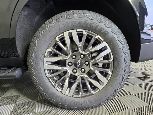 Nueve CHEVROLET TAHOE à Brainerd  chez Dondelinger Chevrolet