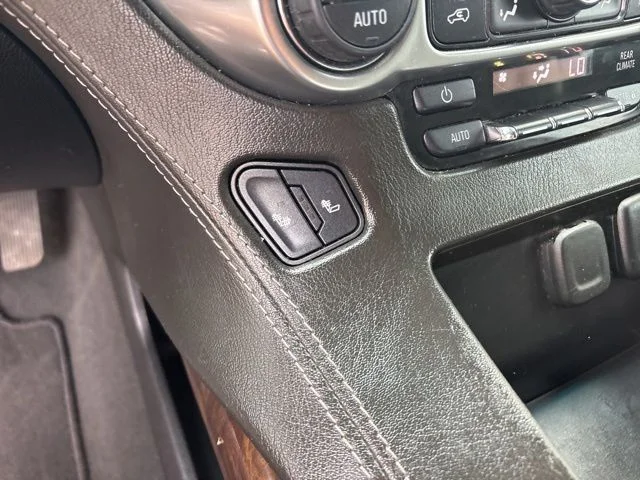 SEMINUEVOS CHEVROLET Suburban a Estados en autogozo
