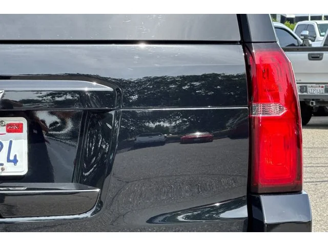 SEMINUEVOS CHEVROLET Suburban at ELK GROVE in Elk Grove Buick GMC