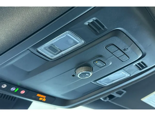 SEMINUEVOS CHEVROLET Suburban at ELK GROVE in Elk Grove Buick GMC