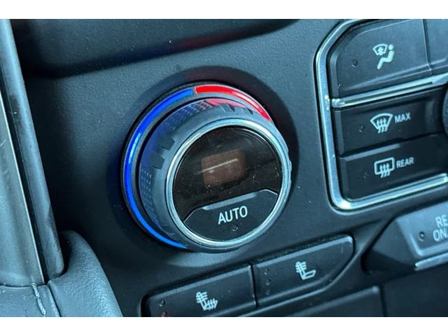 SEMINUEVOS CHEVROLET Suburban at ELK GROVE in Elk Grove Buick GMC