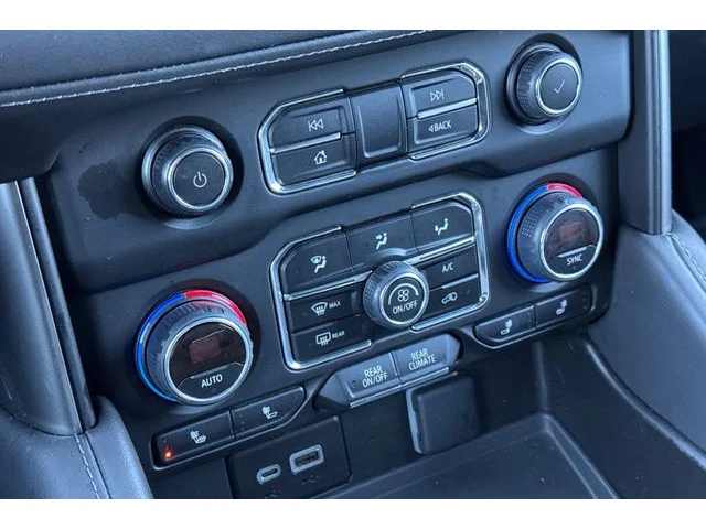 SEMINUEVOS CHEVROLET Suburban at ELK GROVE in Elk Grove Buick GMC