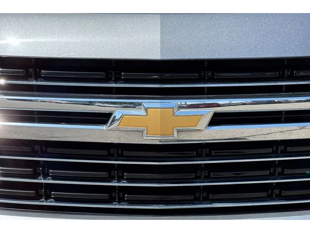 SEMINUEVOS CHEVROLET Suburban at ELK GROVE in Elk Grove Buick GMC