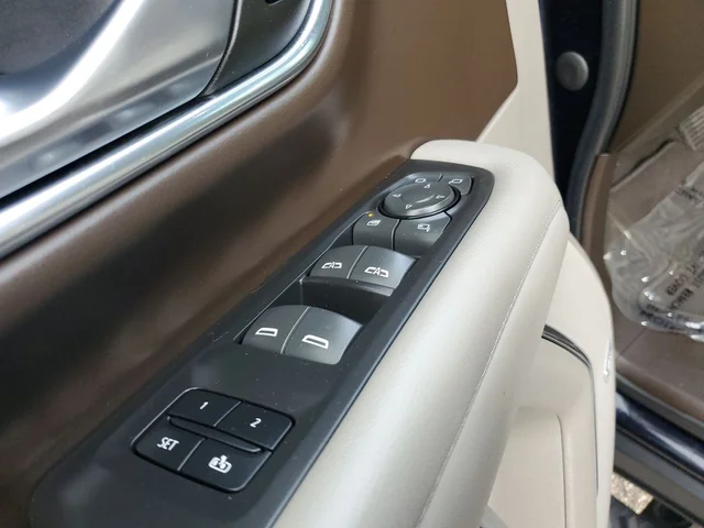 SEMINUEVOS CHEVROLET Suburban a Estados en autogozo