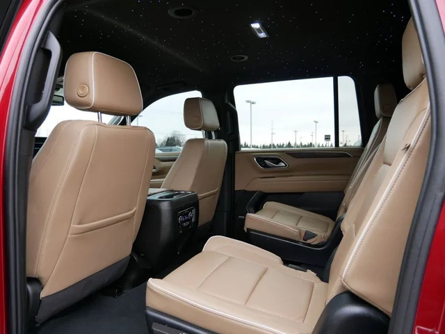 SEMINUEVOS CHEVROLET Suburban a Estados en autogozo