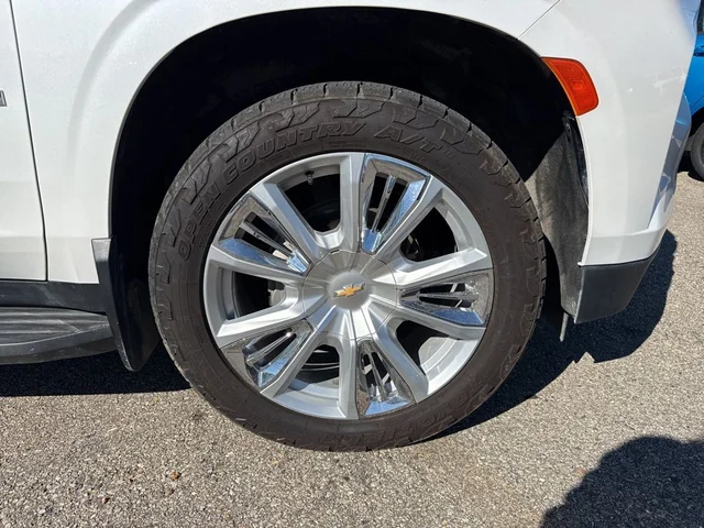 SEMINUEVOS CHEVROLET Suburban a Estados en autogozo