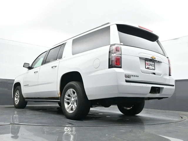 SEMINUEVOS CHEVROLET Suburban a Estados en autogozo