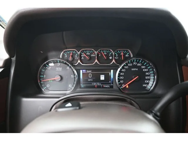 SEMINUEVOS CHEVROLET Suburban a Estados en autogozo