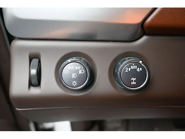 SEMINUEVOS CHEVROLET Suburban a Estados en autogozo