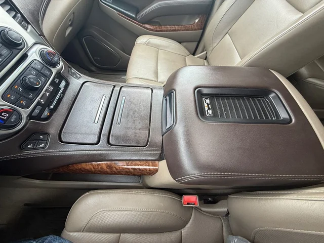 SEMINUEVOS CHEVROLET Suburban a Estados en autogozo