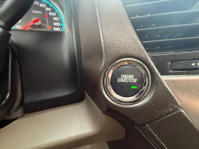 SEMINUEVOS CHEVROLET Suburban a Estados en autogozo