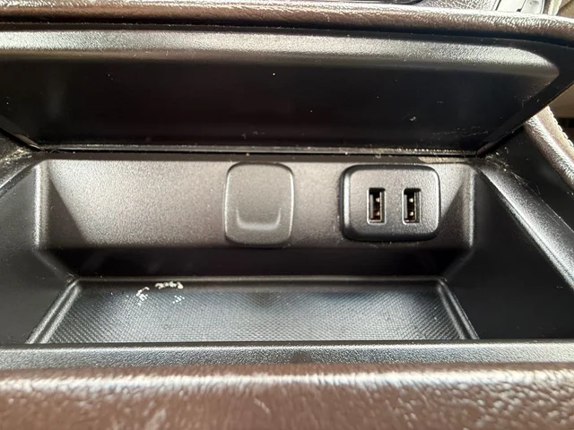 SEMINUEVOS CHEVROLET Suburban a Estados en autogozo