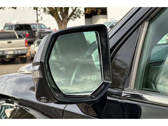 SEMINUEVOS CHEVROLET Tahoe at ELK GROVE in Elk Grove Buick GMC