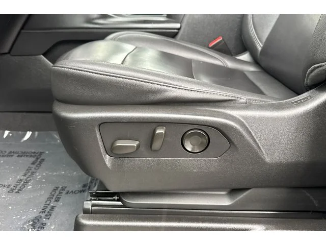 SEMINUEVOS CHEVROLET Tahoe at ELK GROVE in Elk Grove Buick GMC