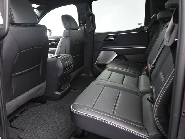 Nuevos GMC SIERRA EV à Estados chez autogozo