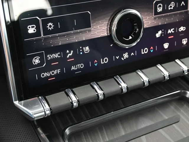 Nuevos GMC SIERRA EV à Estados chez autogozo