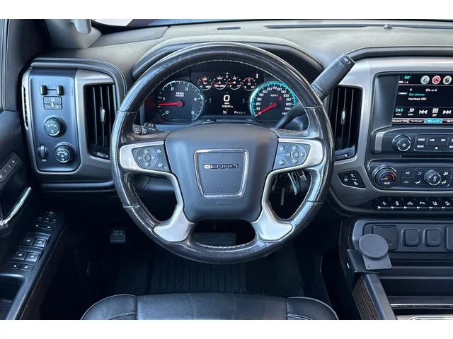 SEMINUEVOS GMC Sierra 2500HD at ELK GROVE in Elk Grove Buick GMC