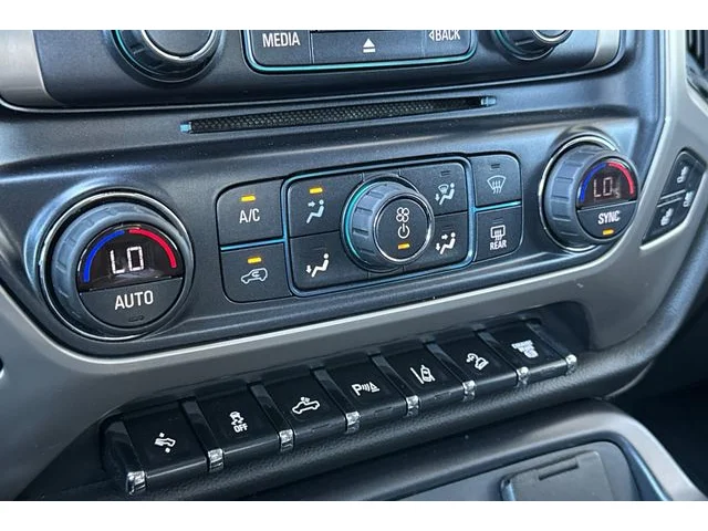SEMINUEVOS GMC Sierra 2500HD at ELK GROVE in Elk Grove Buick GMC