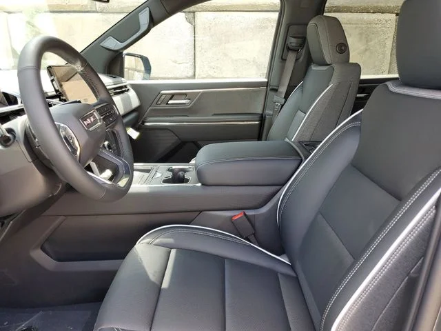 Nuevos GMC SIERRA EV à Estados chez autogozo