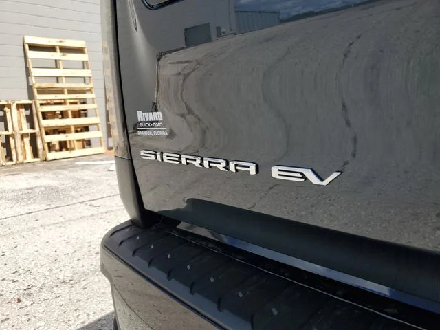 Nuevos GMC SIERRA EV à Estados chez autogozo