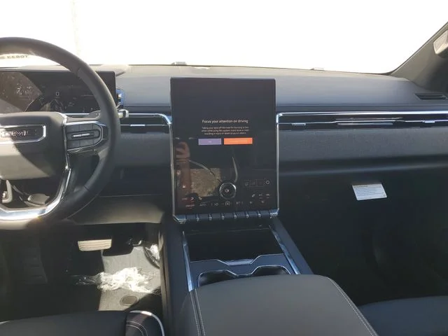 Nuevos GMC SIERRA EV à Estados chez autogozo