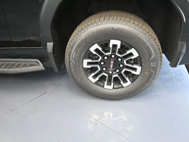 Nuevos GMC SIERRA EV à Estados chez autogozo